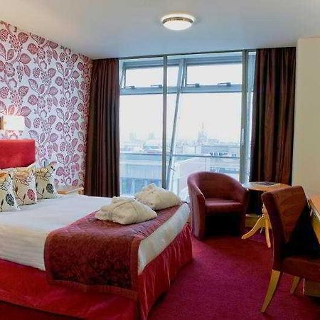 Marks Glasgow Ngoại thất bức ảnh